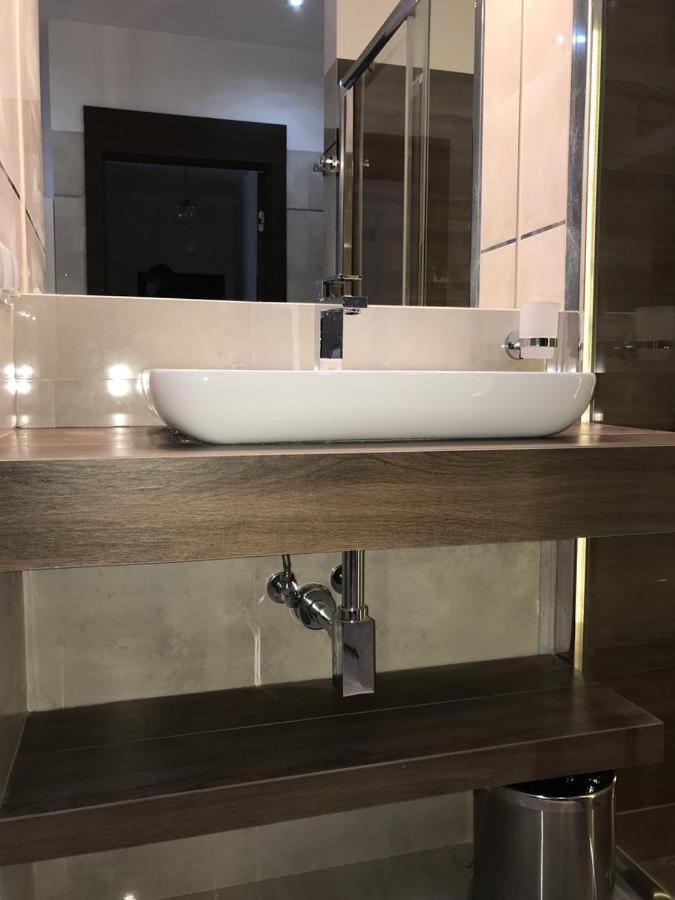 P&O Serviced Apartments Metro Mokotow Варшава Экстерьер фото